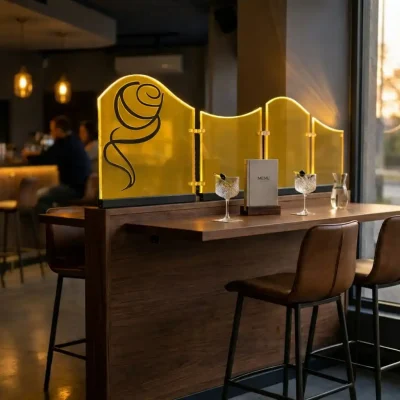 Parete divisoria plexiglass illuminata led
