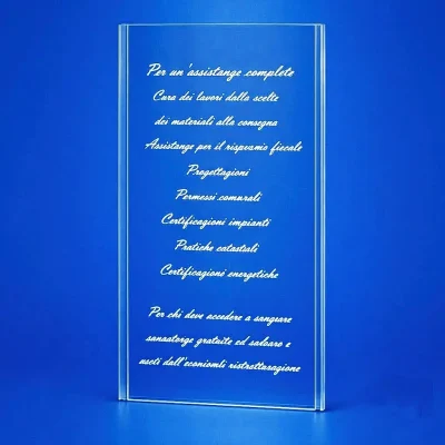 Targa PLEXIGLAS Illuminata a LED con Incisione