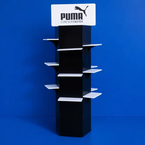 totem economico porta scarpe Puma in PVC nero e bianco