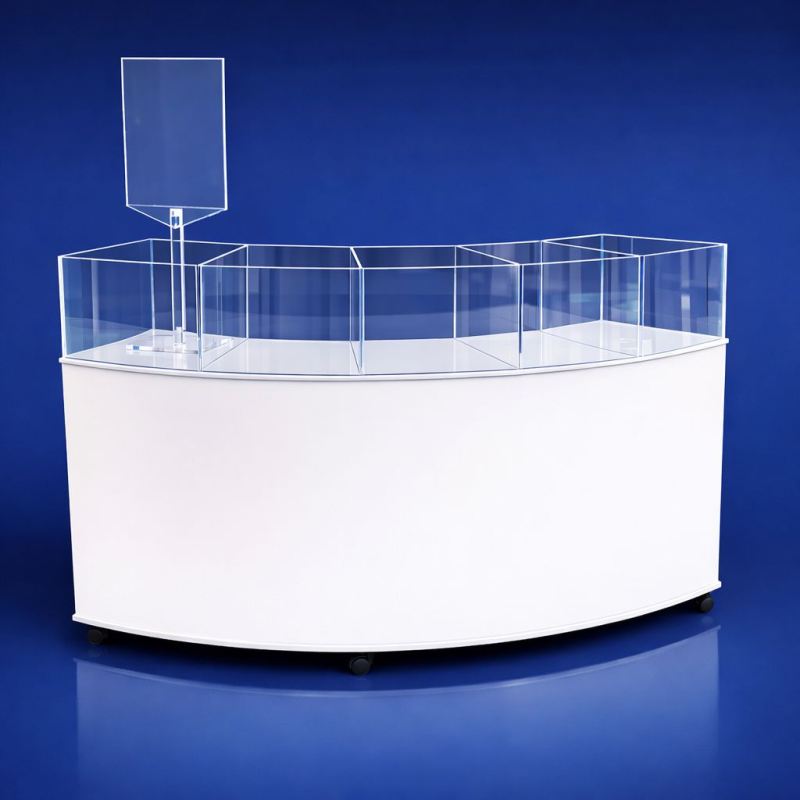 Quale PVC utilizziamo per le nostre lavorazioni? 1 Espositore banco curvo PVC con ruote