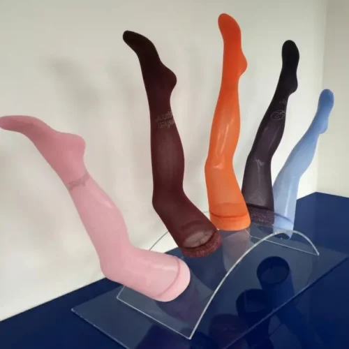 Espositore plexiglass bombato per calze Medi