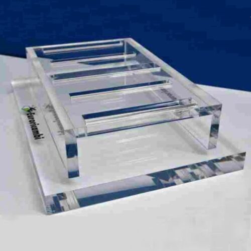 Espositore plexiglass per pezzi meccanici industriali