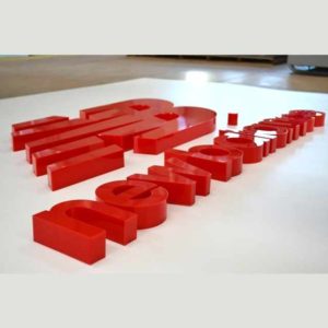 Lettere scatolate a led plexiglass total rosso
