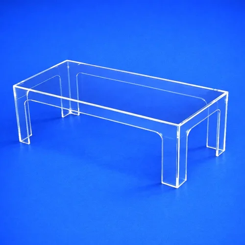 Tavolo basso trasparente limpido
