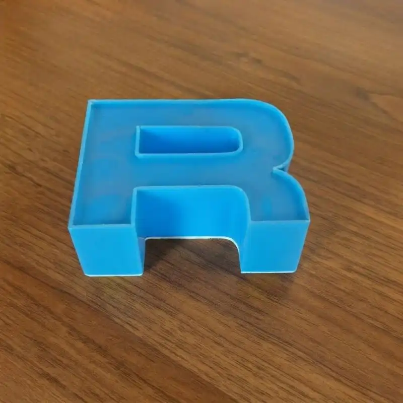 lettere scatolate plexiglas